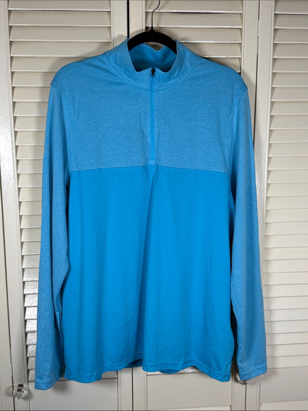 NWT Under Armour Tech 1/4 Zip Golf Pullover Size Large Bright Blue